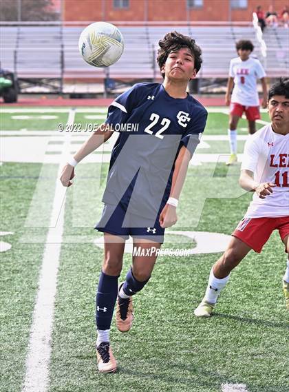 Thumbnail 3 in Lee @ Central Catholic photogallery.