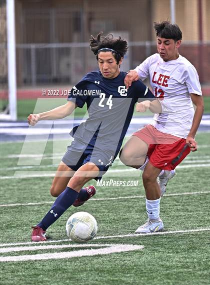 Thumbnail 2 in Lee @ Central Catholic photogallery.