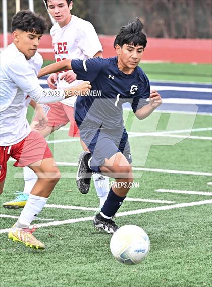 Thumbnail 2 in Lee @ Central Catholic photogallery.