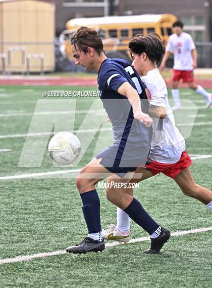 Thumbnail 3 in Lee @ Central Catholic photogallery.