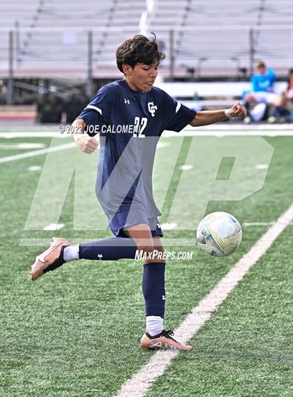 Thumbnail 3 in Lee @ Central Catholic photogallery.