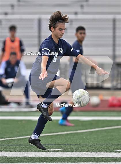 Thumbnail 3 in Lee @ Central Catholic photogallery.