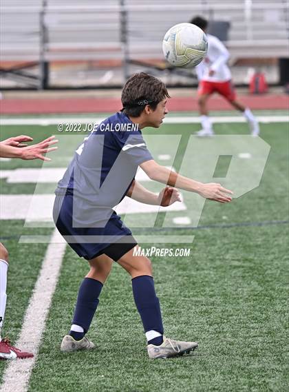 Thumbnail 2 in Lee @ Central Catholic photogallery.