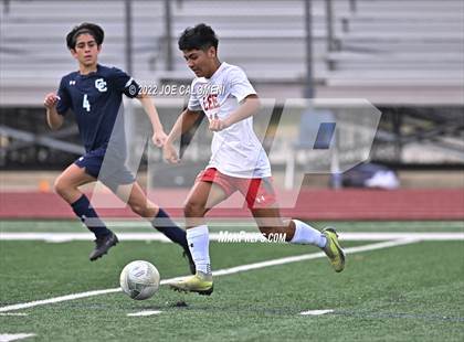 Thumbnail 3 in Lee @ Central Catholic photogallery.