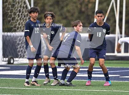 Thumbnail 3 in Lee @ Central Catholic photogallery.