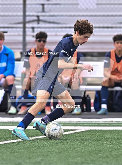 Thumbnail 3 in Lee @ Central Catholic photogallery.