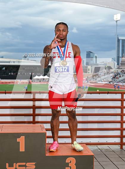 Thumbnail 1 in UIL 6A Track & Field Finals (Awards) photogallery.