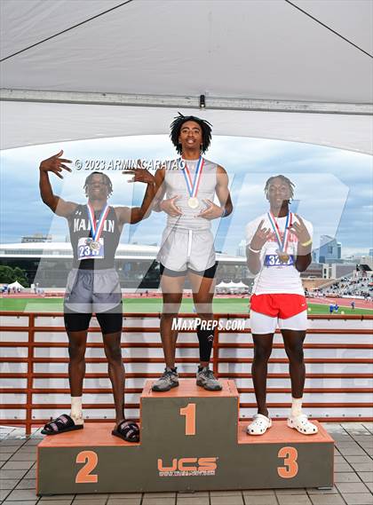 Thumbnail 2 in UIL 6A Track & Field Finals (Awards) photogallery.