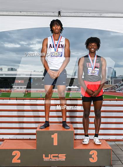 Thumbnail 2 in UIL 6A Track & Field Finals (Awards) photogallery.