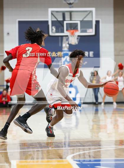 Thumbnail 2 in Judge Memorial vs. Manti (UHSAA 3A Semifinal) photogallery.