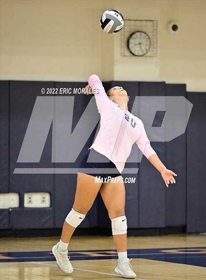 Thumbnail 2 in Canyon Hills vs Montgomery (CIFSDS D3 1st Round) photogallery.
