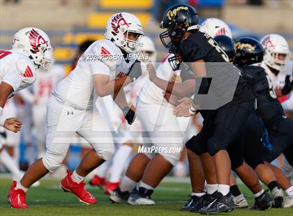 Thumbnail 3 in Kalani vs McKinley photogallery.