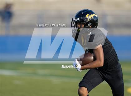 Thumbnail 1 in Kalani vs McKinley photogallery.