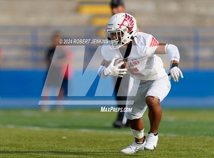 Thumbnail 3 in Kalani vs McKinley photogallery.