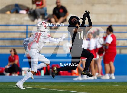 Thumbnail 2 in Kalani vs McKinley photogallery.