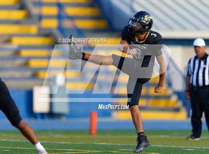 Thumbnail 3 in Kalani vs McKinley photogallery.