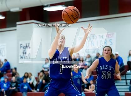 Thumbnail 2 in Falls City @ Kenedy photogallery.