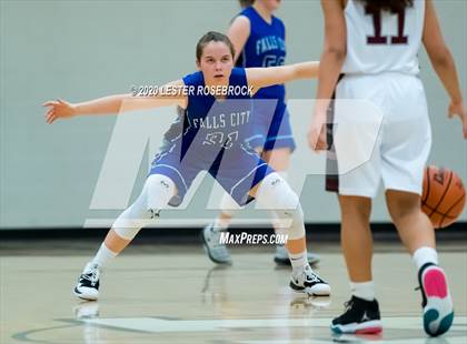 Thumbnail 3 in Falls City @ Kenedy photogallery.