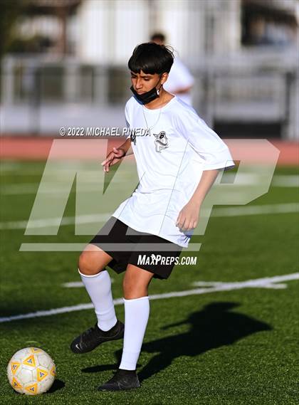 Thumbnail 3 in Panorama vs. Sunny Hills (CIF SoCal Regional D3 First Round) photogallery.