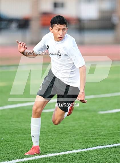 Thumbnail 1 in Panorama vs. Sunny Hills (CIF SoCal Regional D3 First Round) photogallery.