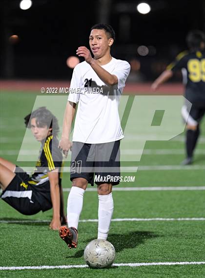 Thumbnail 2 in Panorama vs. Sunny Hills (CIF SoCal Regional D3 First Round) photogallery.