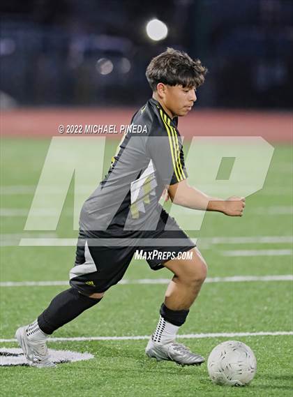 Thumbnail 3 in Panorama vs. Sunny Hills (CIF SoCal Regional D3 First Round) photogallery.