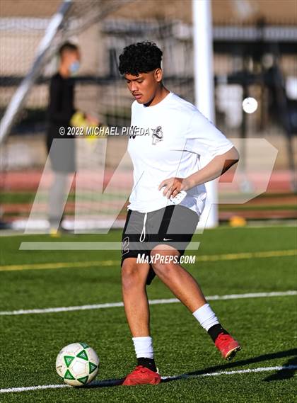 Thumbnail 2 in Panorama vs. Sunny Hills (CIF SoCal Regional D3 First Round) photogallery.