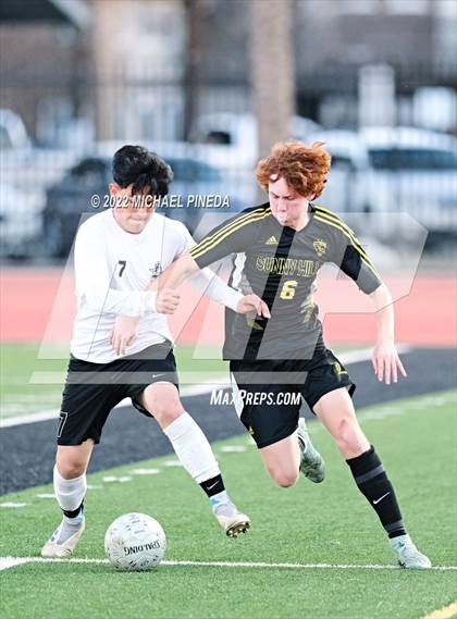 Thumbnail 2 in Panorama vs. Sunny Hills (CIF SoCal Regional D3 First Round) photogallery.