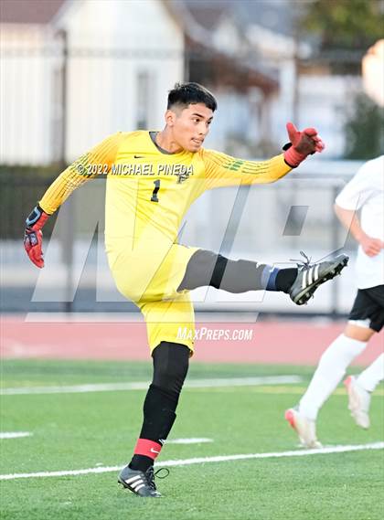 Thumbnail 3 in Panorama vs. Sunny Hills (CIF SoCal Regional D3 First Round) photogallery.