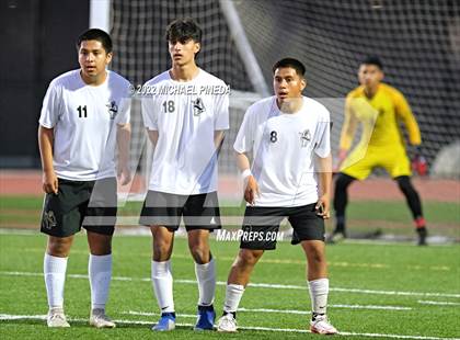 Thumbnail 2 in Panorama vs. Sunny Hills (CIF SoCal Regional D3 First Round) photogallery.