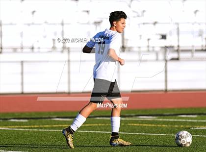 Thumbnail 1 in Panorama vs. Sunny Hills (CIF SoCal Regional D3 First Round) photogallery.