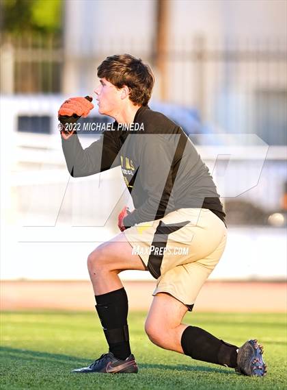 Thumbnail 1 in Panorama vs. Sunny Hills (CIF SoCal Regional D3 First Round) photogallery.