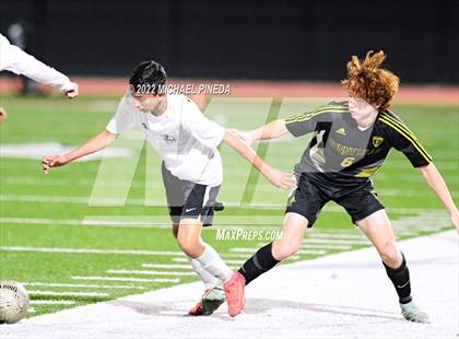 Thumbnail 1 in Panorama vs. Sunny Hills (CIF SoCal Regional D3 First Round) photogallery.