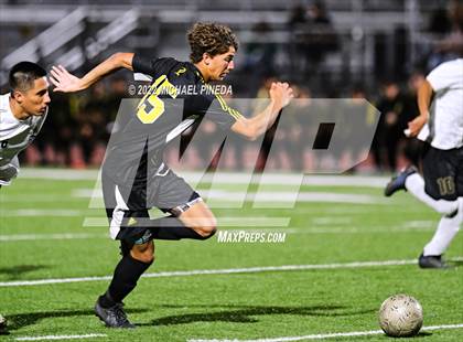 Thumbnail 1 in Panorama vs. Sunny Hills (CIF SoCal Regional D3 First Round) photogallery.