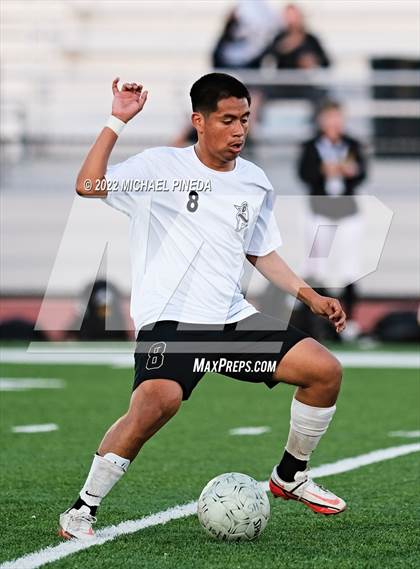 Thumbnail 2 in Panorama vs. Sunny Hills (CIF SoCal Regional D3 First Round) photogallery.