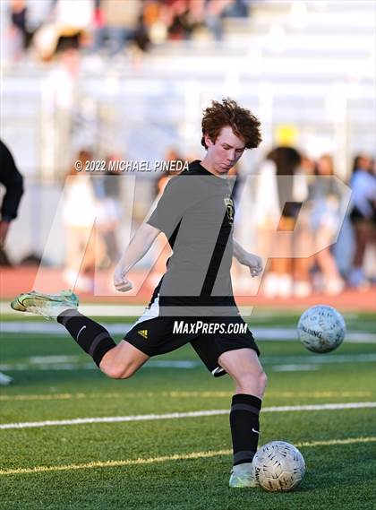 Thumbnail 2 in Panorama vs. Sunny Hills (CIF SoCal Regional D3 First Round) photogallery.