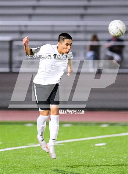 Thumbnail 2 in Panorama vs. Sunny Hills (CIF SoCal Regional D3 First Round) photogallery.