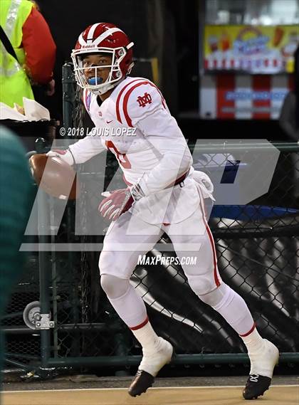 Thumbnail 2 in Mater Dei vs. De La Salle (CIF State Open Division Final) photogallery.