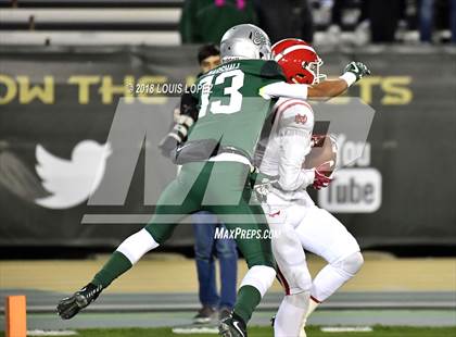 Thumbnail 1 in Mater Dei vs. De La Salle (CIF State Open Division Final) photogallery.