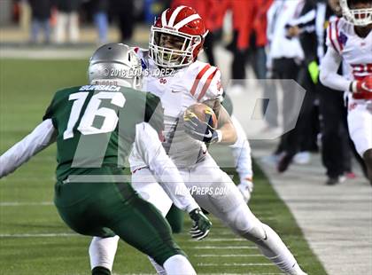 Thumbnail 3 in Mater Dei vs. De La Salle (CIF State Open Division Final) photogallery.