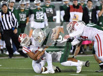 Thumbnail 2 in Mater Dei vs. De La Salle (CIF State Open Division Final) photogallery.
