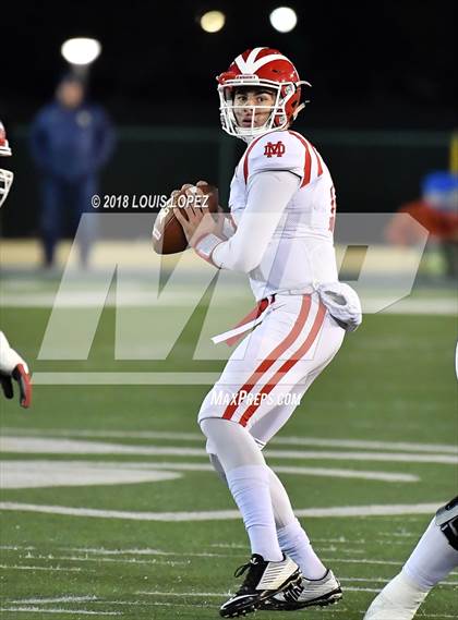 Thumbnail 1 in Mater Dei vs. De La Salle (CIF State Open Division Final) photogallery.