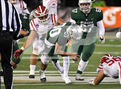 Thumbnail 3 in Mater Dei vs. De La Salle (CIF State Open Division Final) photogallery.