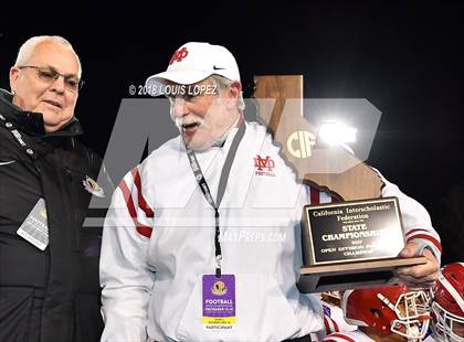 Thumbnail 3 in Mater Dei vs. De La Salle (CIF State Open Division Final) photogallery.