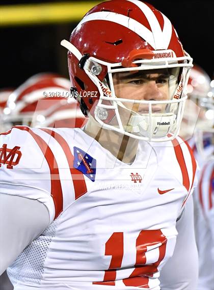Thumbnail 2 in Mater Dei vs. De La Salle (CIF State Open Division Final) photogallery.