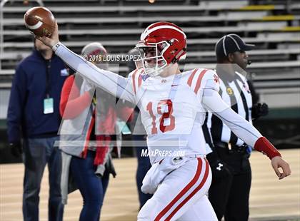 Thumbnail 3 in Mater Dei vs. De La Salle (CIF State Open Division Final) photogallery.