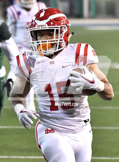 Thumbnail 2 in Mater Dei vs. De La Salle (CIF State Open Division Final) photogallery.