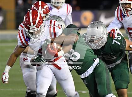 Thumbnail 3 in Mater Dei vs. De La Salle (CIF State Open Division Final) photogallery.