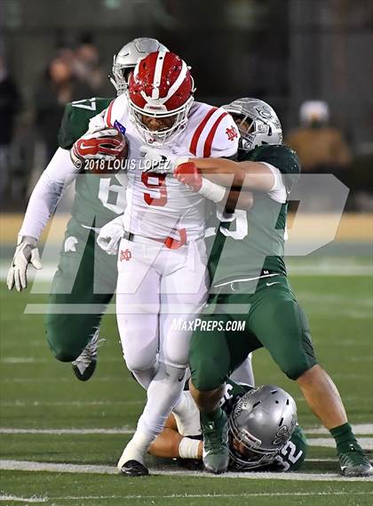 Thumbnail 2 in Mater Dei vs. De La Salle (CIF State Open Division Final) photogallery.