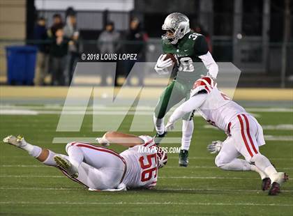Thumbnail 2 in Mater Dei vs. De La Salle (CIF State Open Division Final) photogallery.